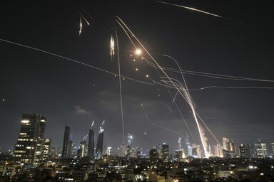 Többen megsebesültek Tel-Aviv környékén (Fotó: Beta/AP)