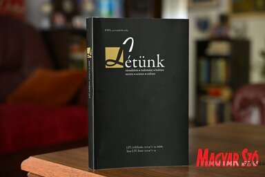 A Létünk folyóirat legújabb négy száma egy kötetben (Fotó: Molnár Edvárd)