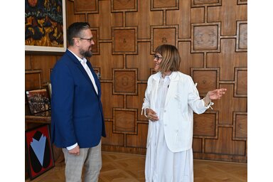 Juhász Bálint és Maja Gojković a mai ülés részleteiről is tárgyalt (Fotó: Tartományi képviselőház)