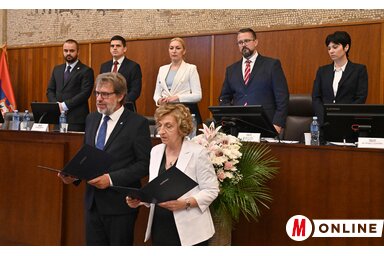 Tomislav Žigmanov és Aleksandra Radakov letette a hivatali esküt (Ótos András felvétele)
