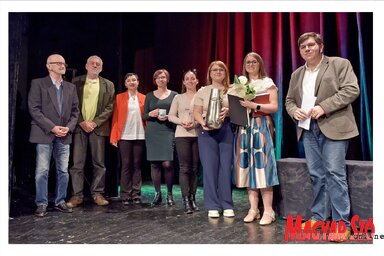 A Szabadkai Magyar Rádió csapata a Vajdasági Magyar Újságírók Egyesületének díjátadóján (Fotó: Gergely Árpád felvétele)