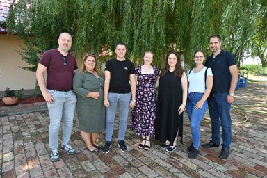 Kovács Birkás Zsolt, Erdődi Edvina, Rozsi Aleksz, Bartuc Éva, Albert Éva, Botka Tímea és Botka Csaba