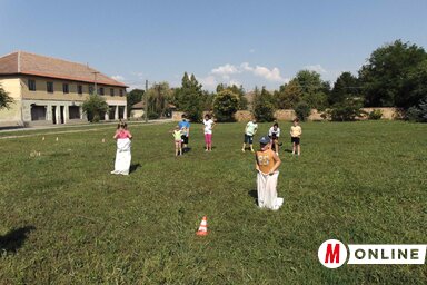 Egyéni és csapatjátékokban is összemérik a tudásukat a résztvevők (Fotó: Vidács Hajnalka)