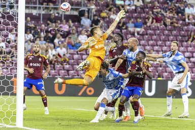 A Servette kapusa többször is bravúrral hárított, ám az Utrecht így is kettővel nyert az első meccsen (Beta/AP)