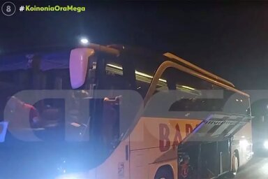 Megsérült a busz egyik sofőrje (Fotó: Printscreen/megatv.com)