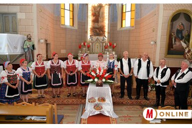 Az ipolynyéki palóc népdalcsoport fellépése (Gergely József felvétele)