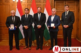 A Kallós Zoltán Külhoni Magyarságért Díj ünnepélyes átadása az Országházban