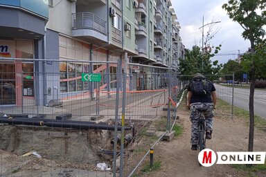 A Toplana közvállalat megbízásából városszerte folynak a távvezeték-felújítási munkálatok (Fotó: Szeli Balázs felvétele)