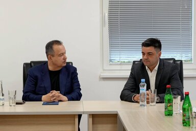 A belügyminiszter szerint egyre növekszik a rendőrségbe vetett bizalom (Fotó: Beta)