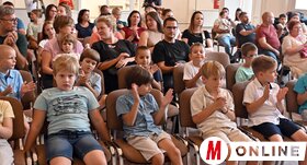 tanévkezdés, beiskolázási csomag , elsősök