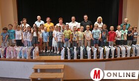 tanévkezdés, beiskolázási csomag , elsősök