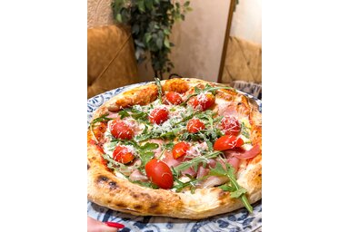 A csalogató nápolyi pizza (Fotó: Fényszárosi Krisztina)