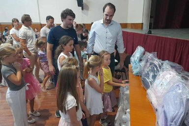Mindenki maga választhatta ki a táskáját (Fotó: Ricz Róbert)