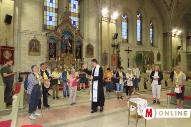 A zarándokok egyházi áldásban részesültek a moholi templomban (Fotó: Csincsik Zsolt)