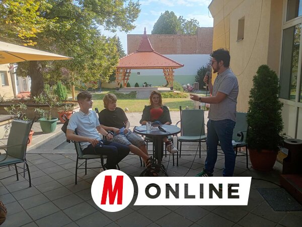 Bilo je prisutno i nekoliko ovogodišnjih pobednika umetničkog takmičenja srednjoškolaca „KMV” (fotografija BJK)