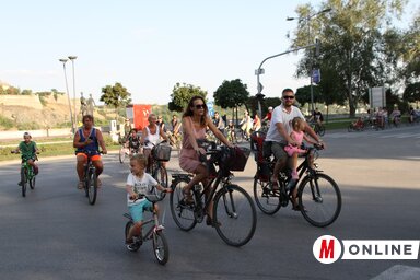A városban gyakran tartanak biciklis felvonulásokat, gyülekezéseket, a kerékpáridény gyakorlatilag egész évben tart (Fotó: Diósi Árpád felvétele)
