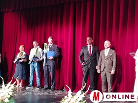 A városnapi díszülésen átadták a Pro Urbe díjakat Topolyán