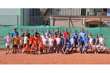 Az U10-es országos teniszbajnokság dobogósai (Fotó: Spartacus Teniszklub)