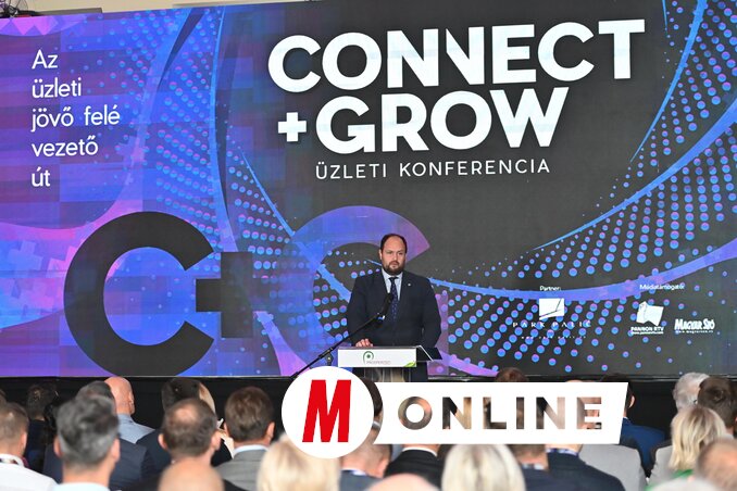 Nacsa Lőrinc a Connect+Grow megnyitóján (Fotó: Molnár Edvárd felvétele)