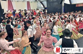 Vajdasági Magyar Táncháztalálkozó és Sokadalom