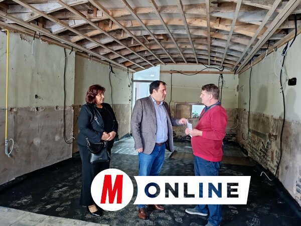A munkálatokat Fejsztámer Róbert polgármester is megtekintette (Fotó: Bajić Jenei Klementina felvétele)