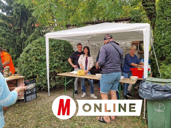 A látogatóknak chilis babbal kedveskedtek (Fotó: Bartus Bella)