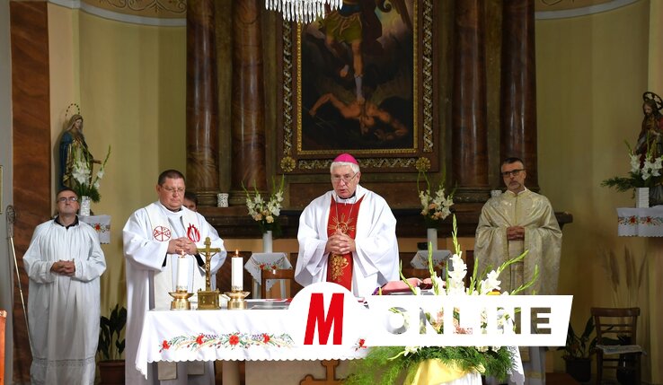 A búcsúnapi szentmisét msgr. Fazekas Ferenc szabadkai megyés püspök vezette
