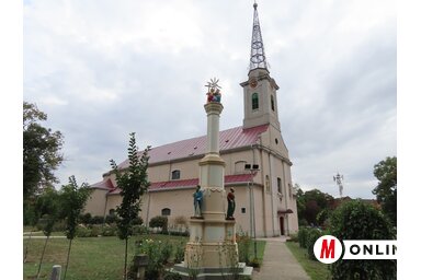 Az adai templom több mint két évszázada szolgálja a híveket (Csincsik Zsolt felvétele)