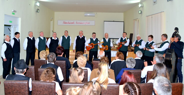 A Dalárda számos díjban részesült, 2021-ben kiérdemelte a rangos Vass Lajos-nagydíjat is