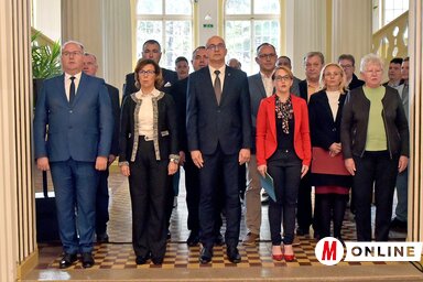 A jelenlévők közösen elénekelték a Himnuszt és a Szózatot (Fotó: Gergely Árpád felvétele)