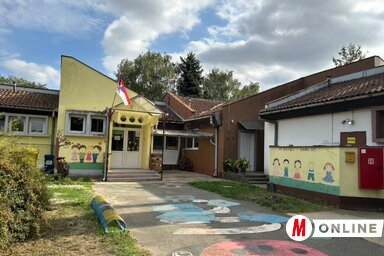 Esedékes a tetőszerkezet cseréje a Zentai úti óvoda épületén (Fotó: Gulyás Réka felvétele)