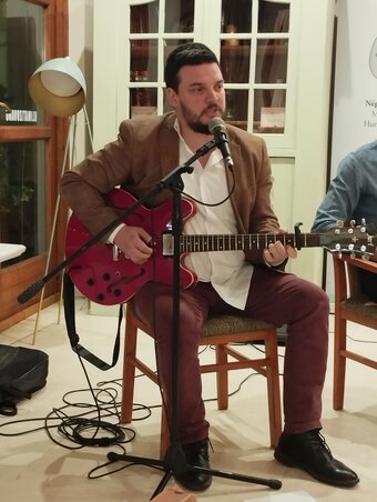 Az esten H. Balogh Gyula lépett fel