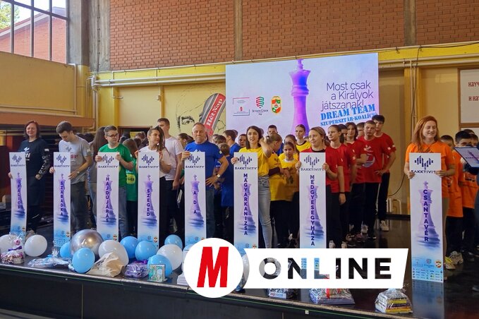 A nyolc csapat nyolc települést képviselt (Fotó: Benedek Miklós)