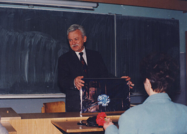 A tanár úr a mai napig eljár az osztálytalálkozókra (Fotó: Családi archívum)