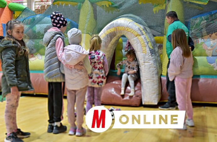 Az ugrálóvár, mint mindig, most is igen népszerű volt (Gergely Árpád felvétele)