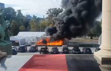 Lövöldözés és tűz Belgrádban. (Fotó: X) Lövöldözés és tűz Belgrádban. (Fotó: X)