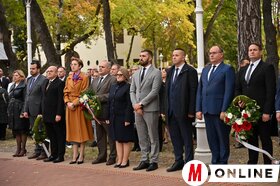 Megemlékezés a Szabadság madara szobornál palicson és közös főhajtás Szabadkán