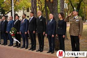 Megemlékezés a Szabadság madara szobornál palicson és közös főhajtás Szabadkán