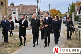 Megemlékezés a Szabadság madara szobornál palicson és közös főhajtás Szabadkán