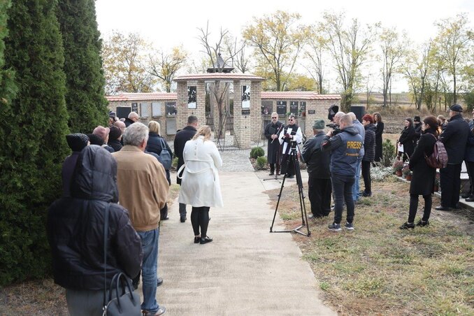Ima a hősök lelkéért