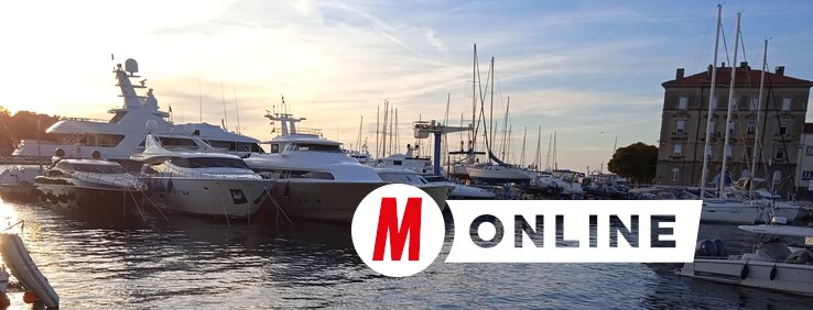 A városi kikötő távolabbi részében, egy másik öbölben pihennek a „nagyfiúk”. Ezek sok millió dollárba kerülő, akár 5-10 fős személyzetet is igényelő úszó, vagy inkább a víz felett repülő lakosztályok, alapértelmezetten kapitánnyal, gépésszel, szakáccsal és testőrrel (Fotó: Szeli Balázs)