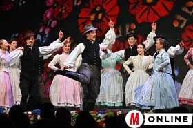 Két nép, egy ritmus