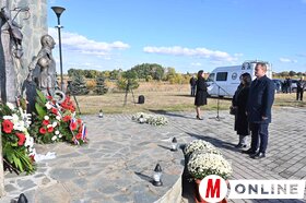 Az 1944/45-ös ártatlan magyar áldozatokra emlékeztek Csúrogon