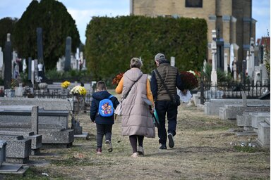 Szabadkán 6 és 21 óra között lesznek nyitva a temetők / Fotó: Molnár Edvárd