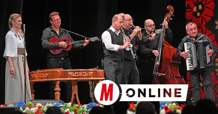 Zenészek csendítették fel a közös dallamokat, magyar és szerb motívumokkal (Ótos András felvétele)