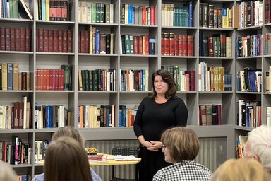 Bilicki Mónika előadásával zárult a mentálisegészség-hónap a könyvtárban