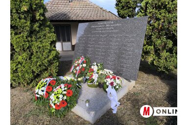Csantavéren 53 ártatlan áldozatra emlékeztek (Dér Dianna felvétele)