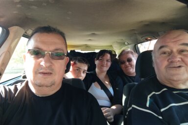 Útra készen: az idén is együtt látogattunk el a felmenőink nyughelyeihez