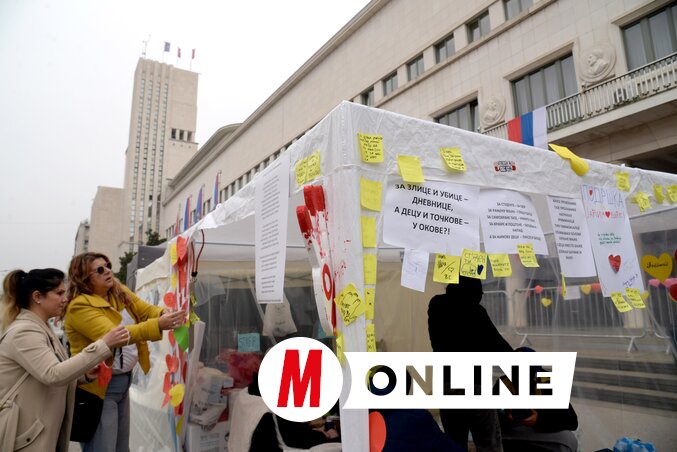 Tüntetés Jaćimović sátránál (Archív felvétel)