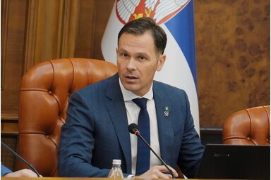 Facebook / Siniša Mali